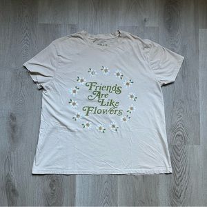 Show me your Mumu graphic tee